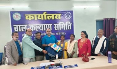 *बाल गृह बालिका जशपुर की एक बालिका को मिला परिवारिक संरक्षण,पालन पोषण व देखरेख हेतु नियमानुसार पोषक परिवार को सौंपा गया दायित्व*