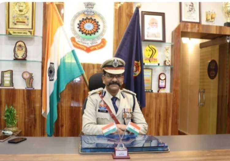 *पुलिस कप्तान की आम नागरिकों से अपील,यातायात नियमों का करें पालन,आपका जीवन आपके परिवार के लिए है अमूल्य*