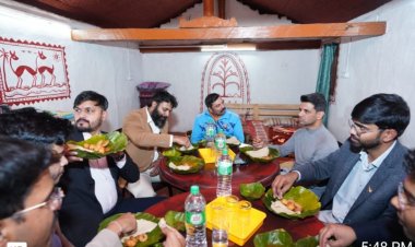 *अंतरिक्ष से जनजीवन तक:जशपुर में गगनयात्री शुभांशु शुक्ला ने दखा ग्रामीण पर्यटन का जीवंत स्वरूप,देशदेखा के कोरेगांव होम-स्टे में आदिवासी संस्कृति और पारंपरिक व्यंजनों से हुए अभिभूत*