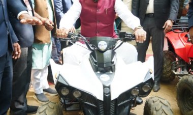 *मयाली नेचर कैम्प में मुख्यमंत्री श्री विष्णुदेव साय ने एडवेंचर स्पोर्ट्स का लिया आनंद, पर्यटन एवं एडवेंचर गतिविधियाँ पर्यावारण संरक्षण के साथ स्थानीय रोजगार को भी देती है बढ़ावा: मुख्यमंत्री*