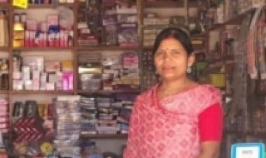 *बुढ़ाडांड की प्रीति गुप्ता मुद्रा लोन लेकर सालाना लगभग 2.50 लाख रुपये कमा रही है,गांव की महिलाओं के लिए बनी प्रेरणास्रोत*