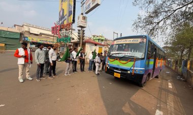 मुख्यमंत्री ग्रामीण बस सेवा:नगरपालिका अध्यक्ष श्री भगत तीन रूट कस बसों को हरी झंडी दिखाकर किया रवाना,कहाँ से कहाँ चलेगी बस पढ़ें पुरी खबर