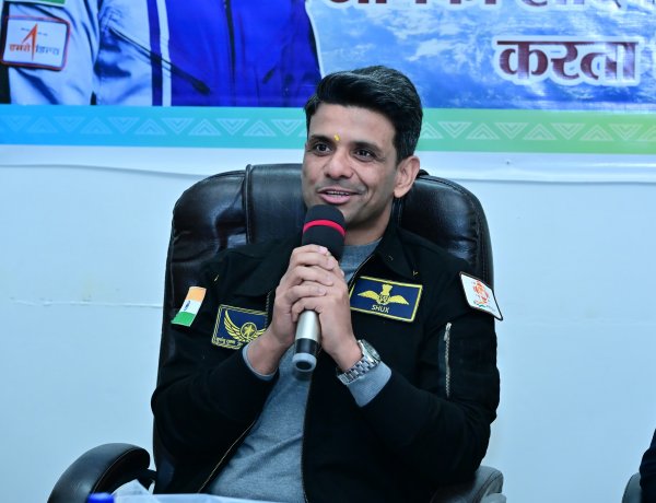 *अंतरिक्ष विज्ञान में अपार संभावनाएं,जशपुर के बच्चे भी आगे आये:ग्रुप कैप्टेन श्री शुभांशु शुक्ला*