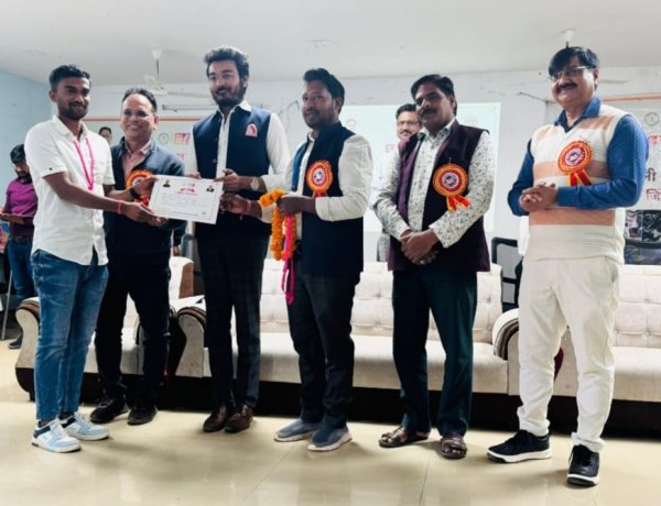 *एनईएस पीजी कॉलेज में सीएसपीडीसीएल का छात्तीसगढ़ रजत महोत्सव पर जागरूकता कार्यक्रम  आयोजित*