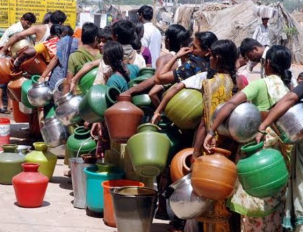 विकास खंड वार ग्रीष्म ऋतु मे पेयजल व्यवस्थाओं के सुचारु रूप से संचालन हेतु हेल्पलाइन नंबर जारी,,पढ़ें पुरी खबर