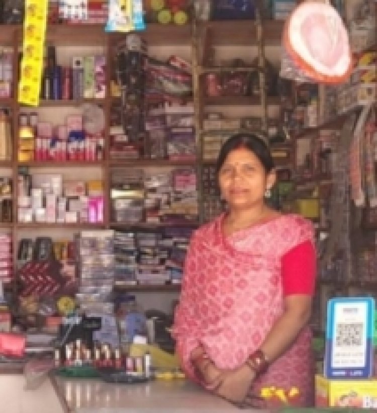 *बुढ़ाडांड की प्रीति गुप्ता मुद्रा लोन लेकर सालाना लगभग 2.50 लाख रुपये कमा रही है,गांव की महिलाओं के लिए बनी प्रेरणास्रोत*