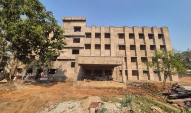 जशपुर में स्वास्थ्य   अधोसंरचना को मिल रही है नई मजबूती,जिला चिकित्सालय में 50 बिस्तरीय क्रिटिकल केयर ब्लाक तो कुनकुरी हेल्थ यूनिट निर्माण प्रगति पर विस्तार से जानने के लिए पढ़ें.....