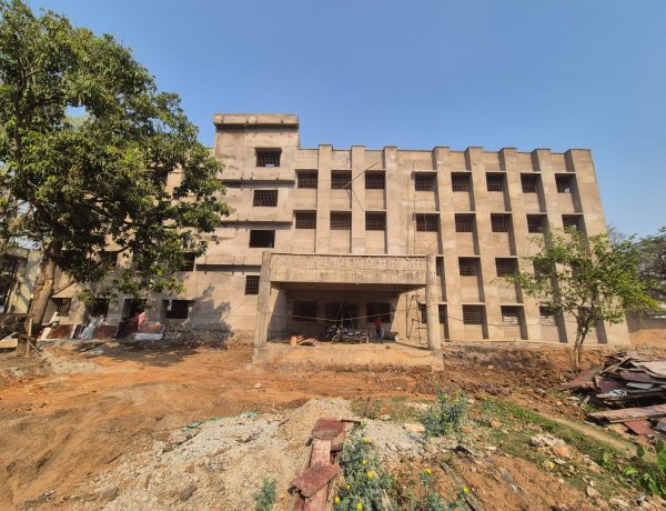 जशपुर में स्वास्थ्य   अधोसंरचना को मिल रही है नई मजबूती,जिला चिकित्सालय में 50 बिस्तरीय क्रिटिकल केयर ब्लाक तो कुनकुरी हेल्थ यूनिट निर्माण प्रगति पर विस्तार से जानने के लिए पढ़ें.....