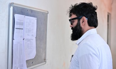 कलेक्टर रोहित व्यास की दो टुक : प्रयास आवासीय विद्यालय का किया निरीक्षण,,बच्चों का रिजल्ट बेहत्तर नही आया तो......शिक्षकों को कड़ी हिदायत खाना पूर्ति नही चलेगा,,