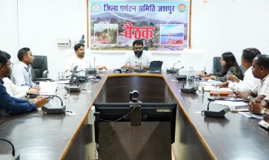 मुख्यमंत्री श्री विष्णुदेवसाय के मंशानुरूप:     अब जशपुर के हर पर्यटन स्थल होगा सर्वसुविधायुक्त: कलेक्टर श्री रोहित व्यास