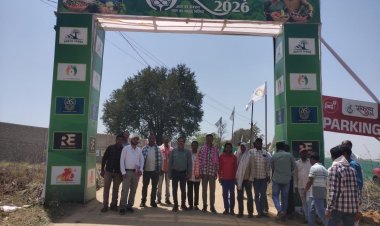 किसानों की नई सोंच की ओर: जशपुर के किसानों ने अंबिकापुर के सरगांवा में आयोजित संकल्प 2026 प्रदर्शनी में जशपुर उद्यान विभाग ने लगाए स्टाल