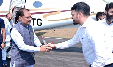 मुख्यमंत्री श्री विष्णुदेव साय का  जशपुर अगडीह पहुँचते ही  हुआ आत्मीय स्वागत