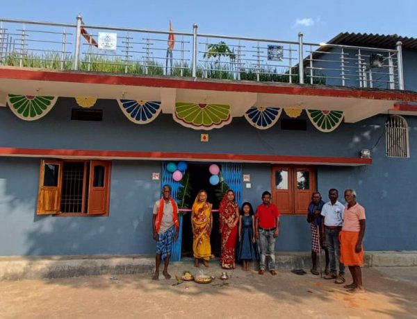 प्रधानमंत्री आवास से लाभान्वित कैलाशदानी ने सरकार को कहा धन्यवाद,,,अब जहरीली जीव जन्तु,पानी के टपकने से मिलेगा निजात