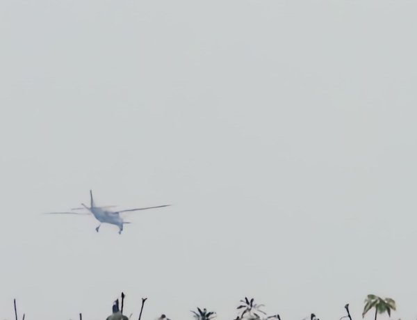 नारायणपुर थाना क्षेत्र के चारभाठी पहाड़ में एयर एम्बुलेंसब प्लेन क्रेश  की खबर पहाड़ी इलाके मे राहत बचाव की दिक्क़त