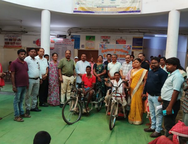 पत्थलगांव शिविर में 383 दिव्यांगजनों को मिला लाभ,,,168 दिव्यांगजनों का हुआ प्रमाणीकरण