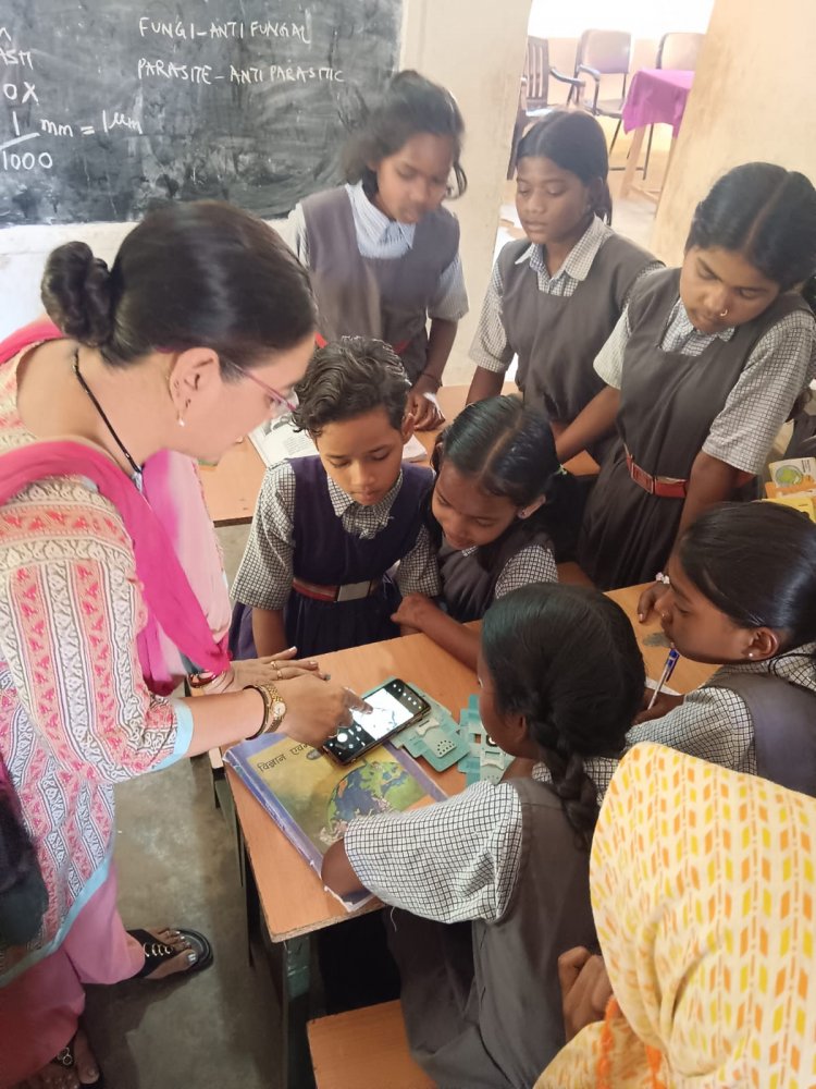 स्कूलों में एंट्रीमाईक्रोबियल रेजिस्टेंस के प्रति जागरूकता बढ़ाने हेतु "frugal science" कार्यशालाओं का हुआ सफल आयोजन क्या है frugal science पढ़ें बोलती खबर