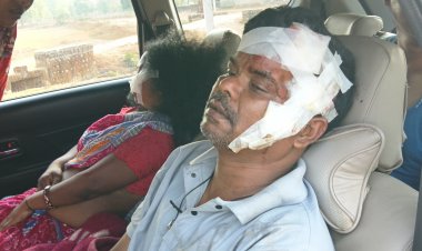 एक ही परिवार के तीन सदस्यों को अज्ञात पिकप ने मारी ठोकर,प्राथमिक उपचार के बाद तीनों घायलों को लिया गया अंबिकापुर