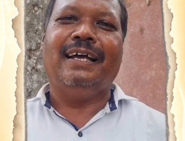 सुशासन शिविर में किसान फ़्रांसिस एक्का को केसीसी कार्ड मिलने से है खुश,अब खाद बीज लेने में होगी सुविधा
