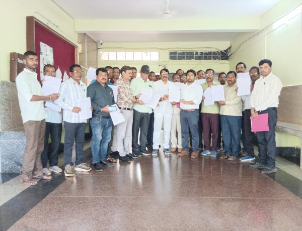 लंबे समय से पदोन्नति से वंचित कर्मचारियों को मिली सौगात, सहायक ग्रेड-3 पद पर हुए पदोन्नत