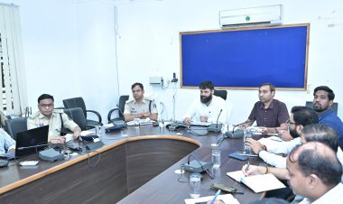 नशे में स्कूल पहुंचे शिक्षक तो सीधे नशा मुक्ति केंद्र, कलेक्टर रोहित व्यास के सख्त निर्देश