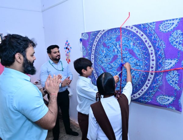 IDBI बैंक की CSR पहल से जशपुर के 8 सरस्वती शिशु मंदिर हुए हाईटेक, स्मार्ट क्लास का कलेक्टर ने किया शुभारंभ"