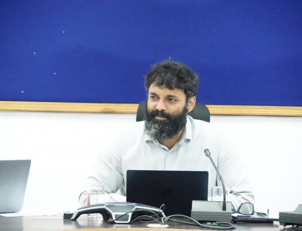 खसरा-खाता छूटा तो योजना का लाभ अटकेगा! एग्रीस्टैक में शत-प्रतिशत पंजीयन के कलेक्टर ने दिए सख्त निर्देश