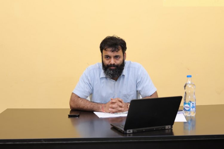 कलेक्टर श्री व्यास ने जशलर्न के प्रभावी संचालन पर विशेष जोर,,शैक्षणिक व्यवस्था बेहतर करने पुरी प्रतिबद्धता से कार्य करने दिये निर्देश