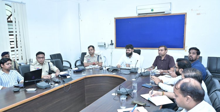 नशे में स्कूल पहुंचे शिक्षक तो सीधे नशा मुक्ति केंद्र, कलेक्टर रोहित व्यास के सख्त निर्देश