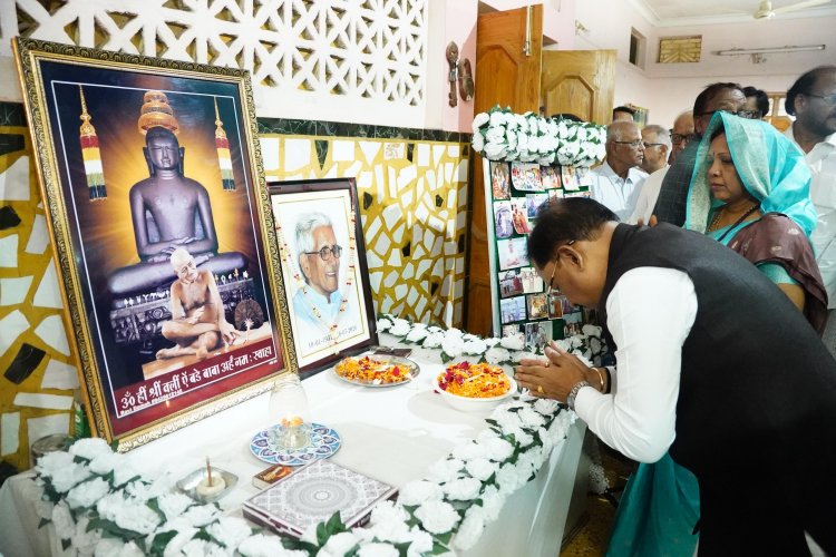दुःख की घड़ी में सहपाठी के परिवार के साथ खड़े हुए मुख्यमंत्री साय, स्व. ज्ञानचंद जैन को दी विनम्र श्रद्धांजलि”
