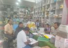 किसानों को गुणवत्तापूर्ण कृषि आदान दिलाने सख्त हुआ विभाग, मनोरा में दो दुकानों पर कार्रवाई