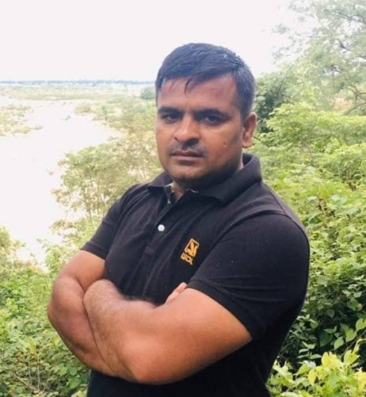 सोशल मीडिया पोस्ट पर अमित पांडे के खिलाफ FIR: यूडी मिंज की शिकायत पर साम्प्रदायिक वैमनस्य समेत गैर-जमानती धाराओं में मामला दर्ज