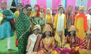 भजन, कीर्तन और मनमोहक झांकियां बनीं आकर्षण का केंद्र, साहीडांड में मां दुर्गा की आराधना जारी