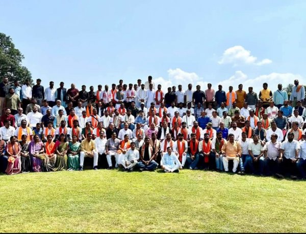“कर्मवीर सिंह के स्वागत में गूंजा जशपुर, संगठन महामंत्री के प्रथम आगमन पर उमड़ा कार्यकर्ताओं का उत्साह”