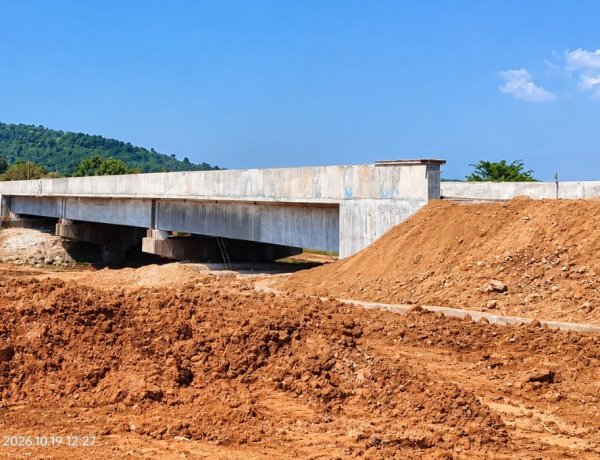 सन्ना मार्ग पर विकास को मिलेगी नई रफ्तार, मरगा नाला पर 4.52 करोड़ की लागत से बन रहा उच्च स्तरीय पुल