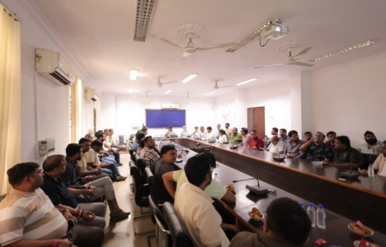 कलेक्टर रोहित व्यास का राइस मिलर्स को सख्त अल्टीमेटम, 27 अक्टूबर तक शत-प्रतिशत चावल जमा करें, वरना होगी कार्रवाई